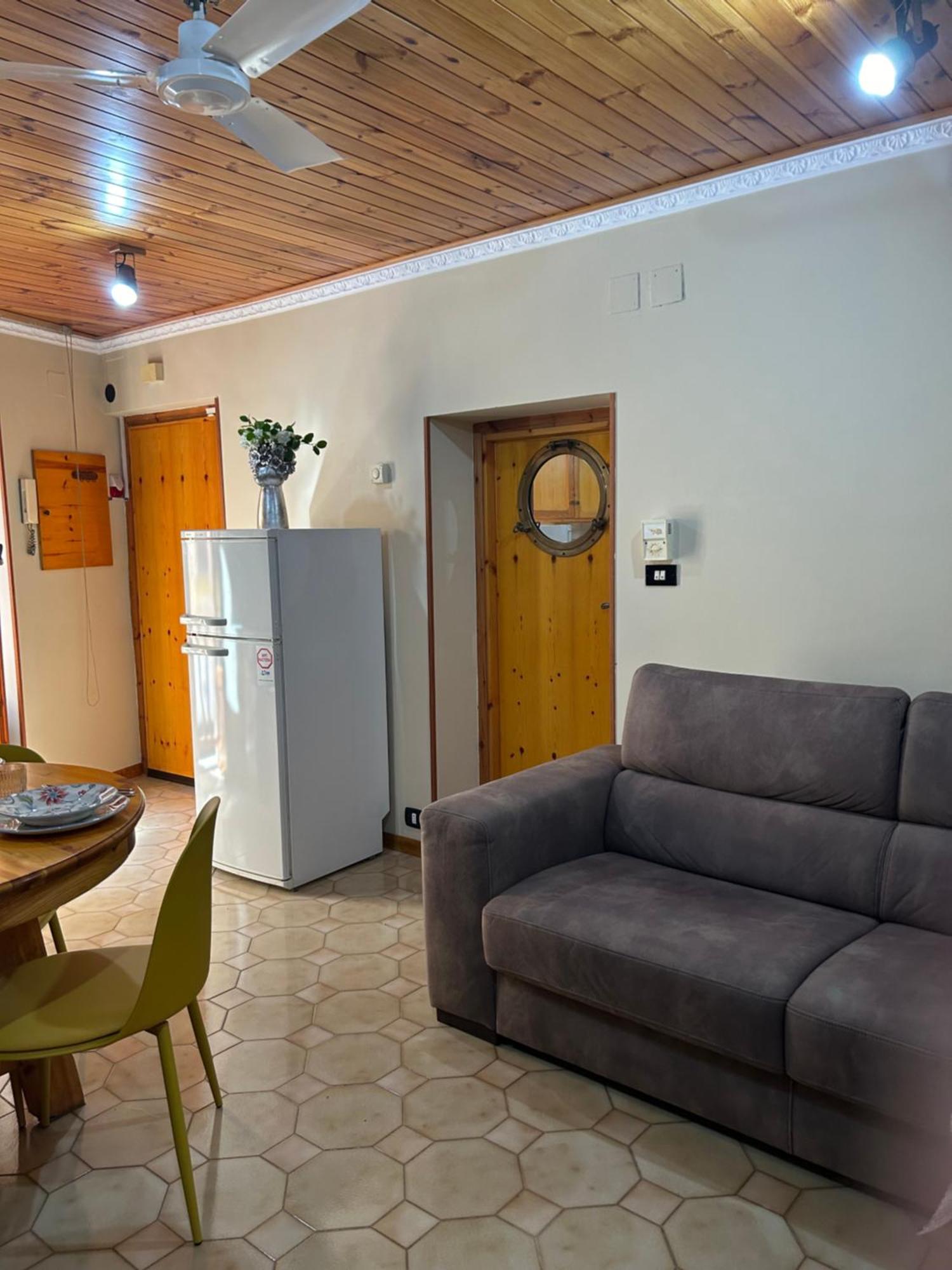 Casa Vacanze Romana 19 Giubileo 2025 Nettuno Extérieur photo